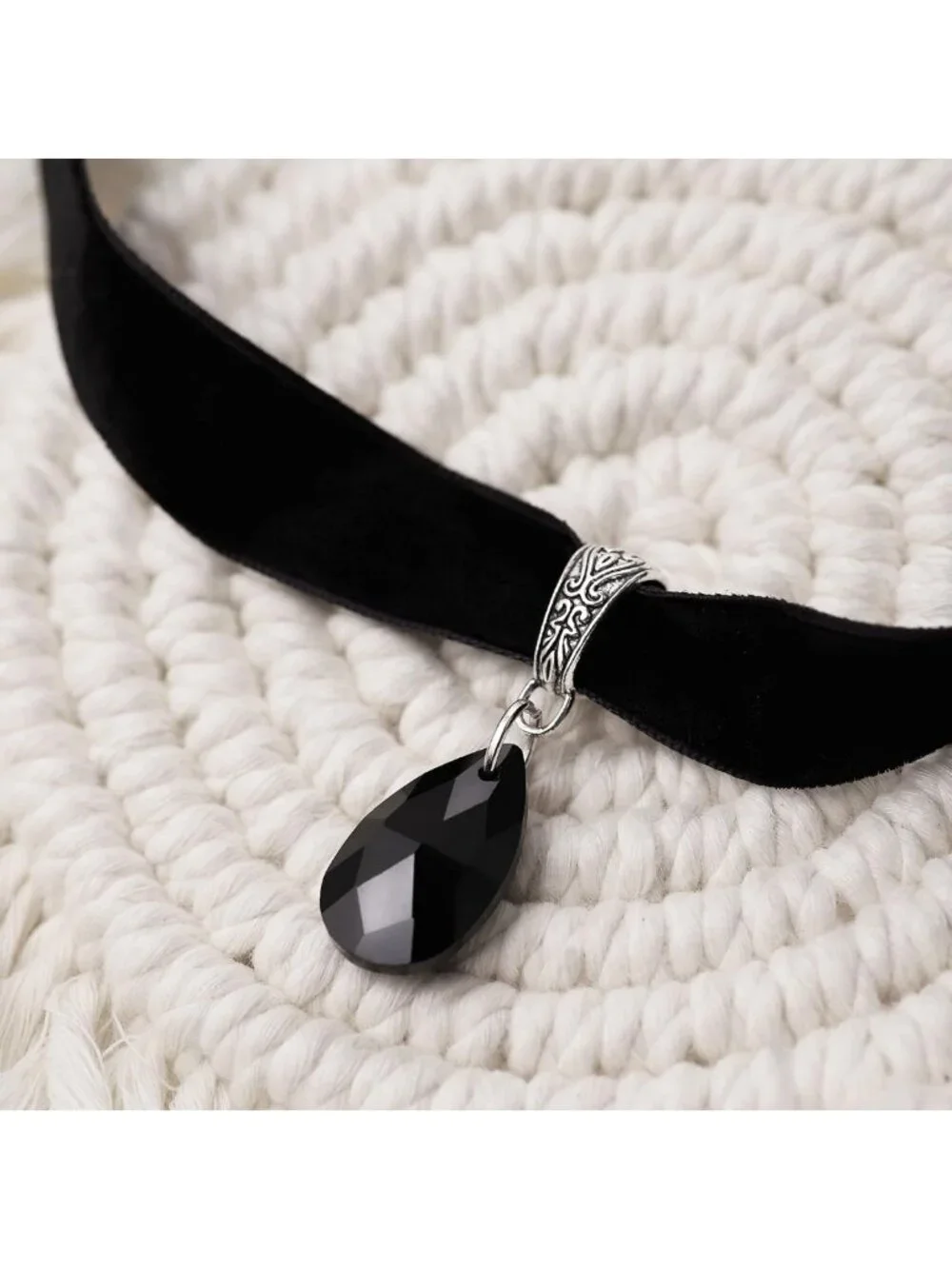 Gothic Victorian Black Choker Necklace | Vintage-Inspired Jewelry Accessory